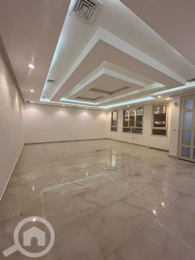 5 Bedroom Apartment for Rent in Mubarak Al Kabeer, Kuwait City - للإيجار دور المسايل خمس غرف ماستر
