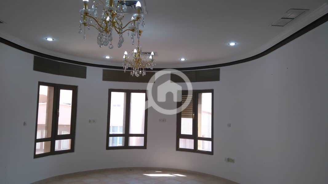 Pets friendly 4 bedroom floor in mangaf with balcony Pets friendly 4 bedroom floor in mangaf with balcony