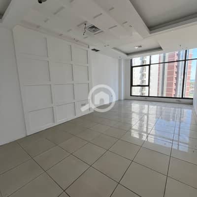 عقارات تجارية اخرى  للايجار في الشرق، مدينة الكويت - Commercial offices for rent in Sharq, Block 4