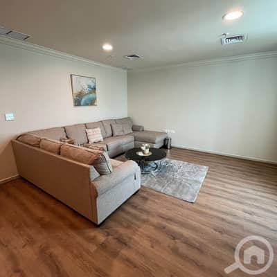 فلیٹ 3 غرف نوم للايجار في الشعب البحري، مدينة الكويت - Furnished apartment with a sea view (full floor) for rent in Al-Shaab