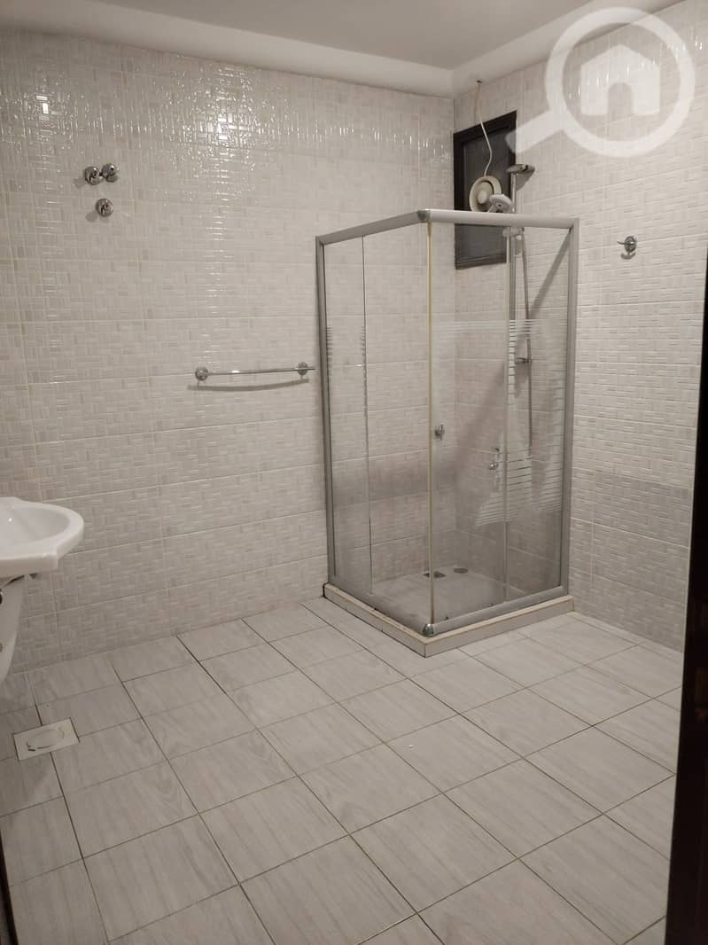 دور تانى للايجار في الزهراء ق5