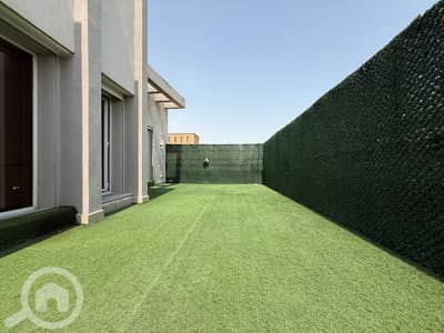 3 Bedroom Apartment for Rent in Al Salam, Kuwait City - Salam – lovely, ufnurnished, three bedroom duplex w/terrace