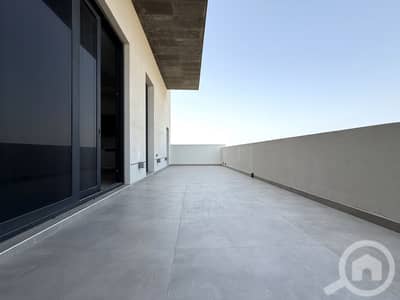 شقة 2 غرفة نوم للايجار في فنيطيس، مدينة الكويت - Fnaitees – lovely, two bedroom apartment w/terrace