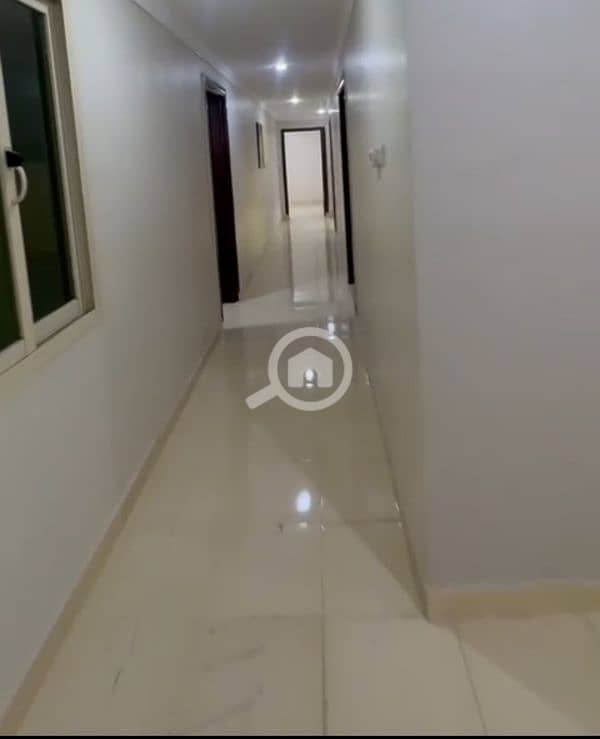 للبيع عمارة في أبو حليفة الموقع زاويه للاستفسار واتساب 96725110