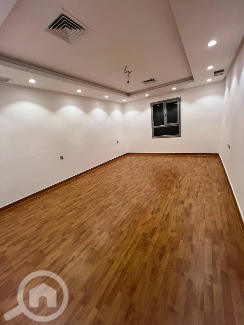 للإيجار شقة في الشهداء للإيجار شقة في الشهداء