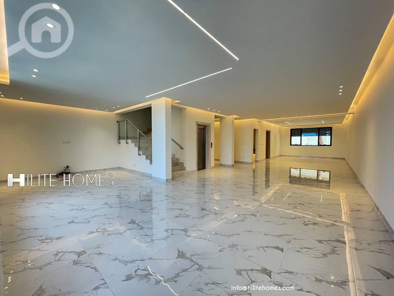 Four bedroom villa for rent in Abu Fatira