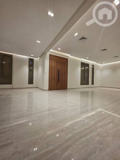 4 Bedroom Flat for Rent in Fnaitees, Kuwait City - للايجار بالفنيطيس دور دوبلكس تشطيب سوبر ديلوكس