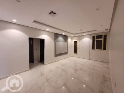 4 Bedroom Apartment for Rent in Al Surra, Kuwait City - 4 Bedroom flat for rent in Surra at 700KD