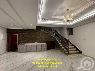 فیلا 4 غرف نوم للايجار في المسيلة، مدينة الكويت - Luxurious 4 Bedroom Duplex with Garden in Masayeel.