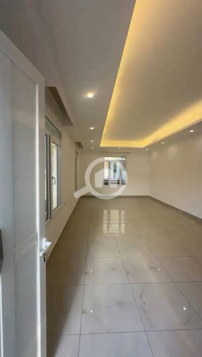 4 Bedroom Apartment for Rent in Fnaitees, Kuwait City - للإيجار شقة ارضية كبيرة في الفنيطيس