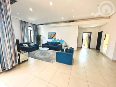 2 Bedroom Flat for Rent in Mahboula, Kuwait City - Modern Furnished Two-Bedroom Apartment in Mahaboula