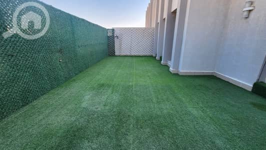3 Bedroom Apartment for Rent in Al Salam, Kuwait City - 3 Bedroom Duplex in Salam with Garden Terrace