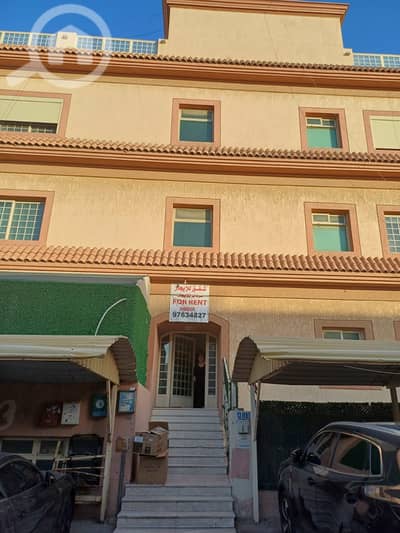 4 Bedroom Flat for Rent in Al Jabriya, Kuwait City - Floor for rent in Jabriya