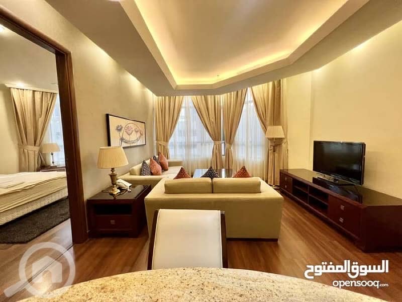 SHARQ - Elegant Fully Furnished 2 BDRM Apartment SHARQ - Elegant Fully Furnished 2 BDRM Apartment