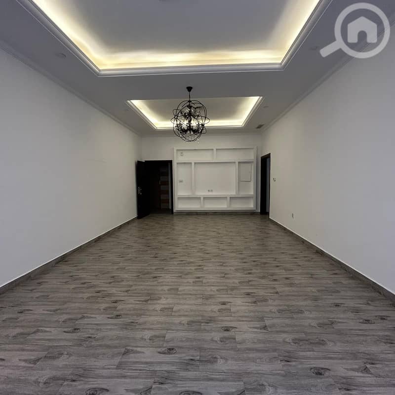 Basement apartment with a courtyard for rent in Salwa Basement apartment with a courtyard for rent in Salwa