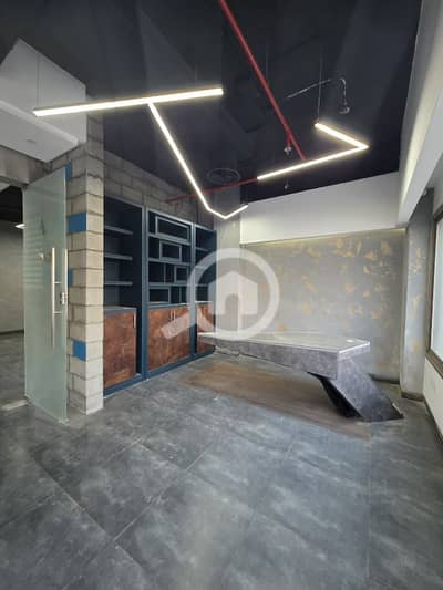 عقارات تجارية اخرى  للايجار في السالمية، مدينة الكويت - office for rent in salmiya 65 sq meter