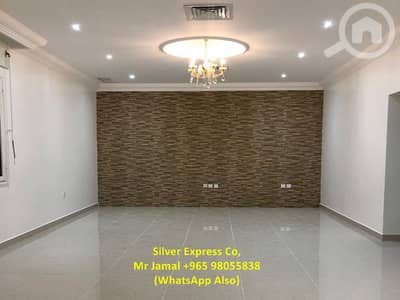 فیلا 5 غرف نوم للايجار في العقيلة، مدينة الكويت - Luxurious 500mtr Ground Villa Floor for Rent in Egaila.