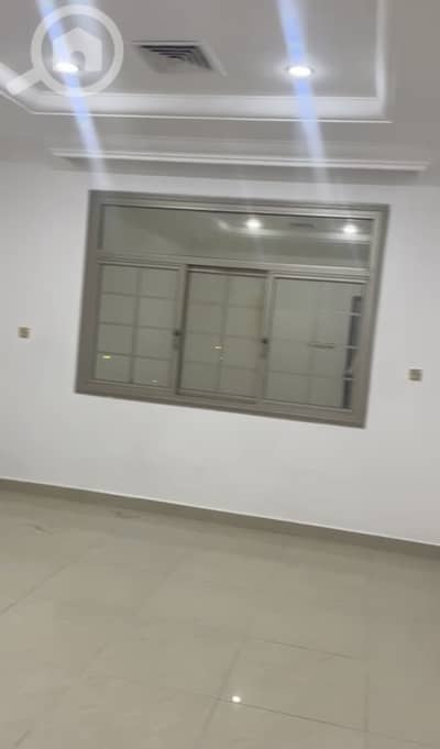 4 Bedroom Apartment for Rent in Mubarak Al Abdullah, Kuwait City - للإيجار شقه في عبدالله مبارك