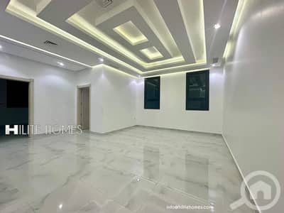 4 Bedroom Apartment for Rent in Mubarak Al Kabeer, Kuwait City - Four bedroom apartment for rent in Massayel
