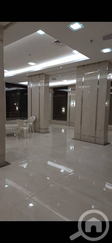 مجمع تجاري  للايجار في السالمية، مدينة الكويت - للشركات والهيئات عماره حديثه بالسالميه