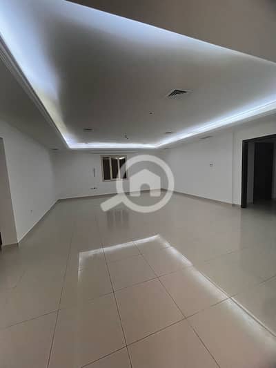 3 Bedroom Apartment for Rent in Al Omariya, Kuwait City - للايجار شقه في العمريه مجدده بالكامل مساحات واسعه قطعه 3