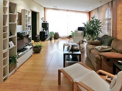 فلیٹ 2 غرفة نوم للايجار في الرميثية، مدينة الكويت - Rumathiya – unfurnished, two bedroom floor w/terrace