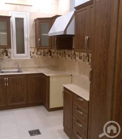 3 Bedroom Apartment for Rent in Abu Fatira, Kuwait City - Nice & Huge sized 3 bedrooms in funaitees