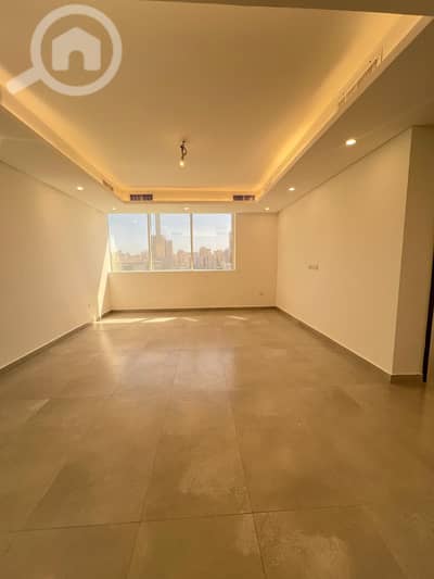 2 Bedroom Flat for Rent in Al Salmiya, Kuwait City - شقة راقية للإيجار في السالمية – فيلا جديدة