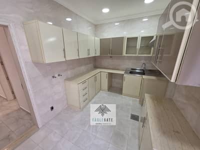 شقة 3 غرف نوم للايجار في فنيطيس، مدينة الكويت - Fnaitees, nice 3 bedroom apartment