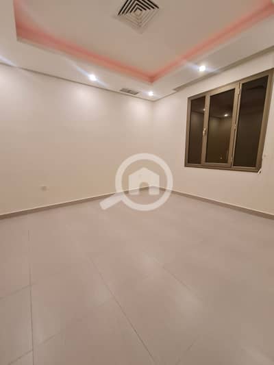 2 Bedroom Flat for Rent in Abu Fatira, Kuwait City - شقة للايجار في أبو فطيرة