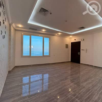 فلیٹ 2 غرفة نوم للايجار في السالمية، مدينة الكويت - Sea view apartment for rent in Salmiya