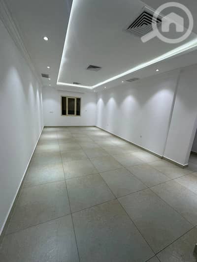 3 Bedroom Apartment for Rent in Abu Fatira, Kuwait City - فرصة للإيجار: شقة عائلية بثلاث غرف في منطقة أبو فطيرة