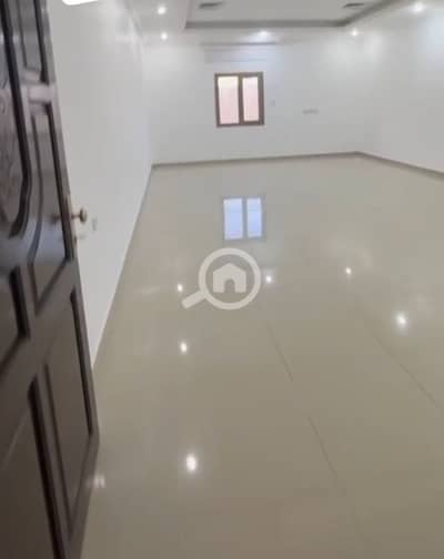 فلیٹ 3 غرف نوم للايجار في سلوى، مدينة الكويت - للايجار شقه في سلوى دور ارضي مساحات كبيره للاستفسار واتساب 96725110