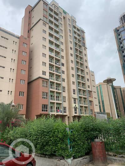 2 Bedroom Flat for Rent in Al Jabriya, Kuwait City - للايجار شقة راقية غرفتين مع رووف كبير بالجابرية