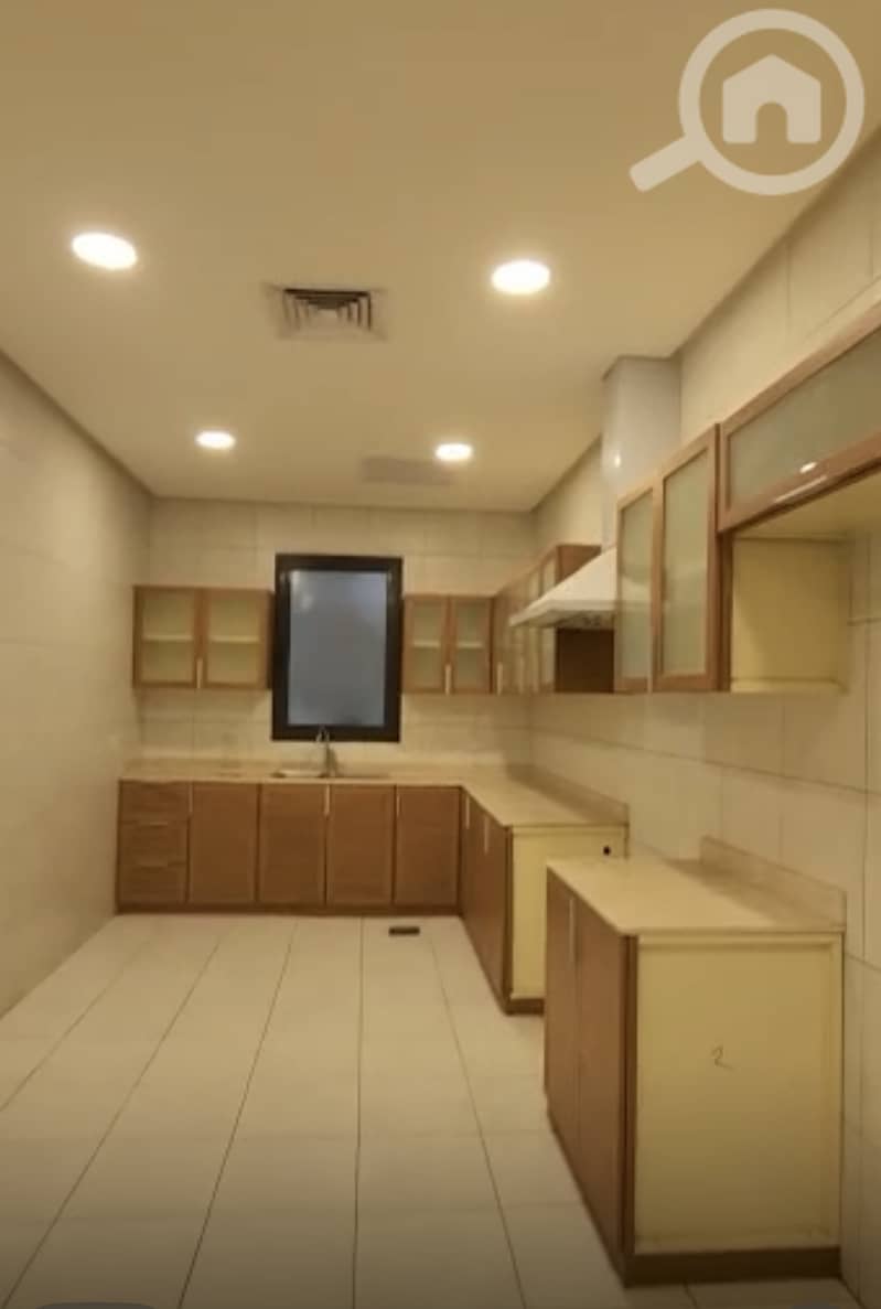 للإيجار دور في فنيطيس للإيجار دور في فنيطيس