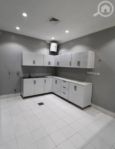 شقة 3 غرف نوم للايجار في ابو فطيرة، مدينة الكويت - للإيجار شقه في ابو فطيره