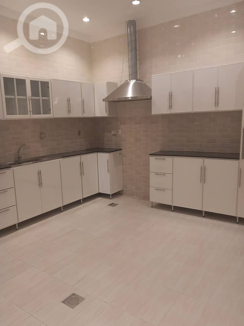 New 4 bedroom floor with balcony in jabriya. New 4 bedroom floor with balcony in jabriya.