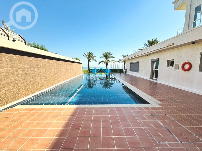 3 Bedrooms Apartment with Beach Access in Abul Hasaniya 3 Bedrooms Apartment with Beach Access in Abul Hasaniya