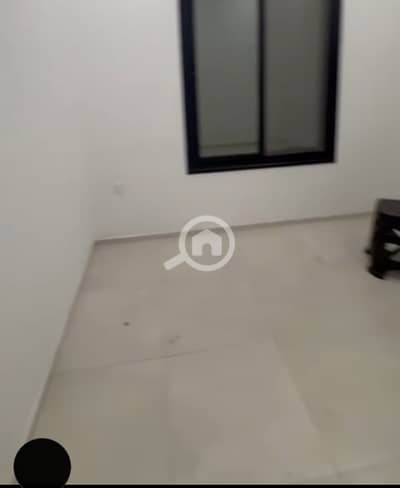 شقة 1 غرفة نوم للايجار في سلوى، مدينة الكويت - للايجار شقه في سلوى قطعه 11 الدور الاول للاستفسار واتساب 96725110