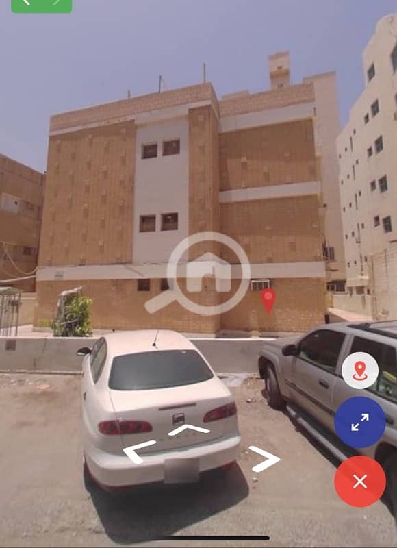 *للبيع هدام في ميدان حولي* *للبيع هدام في ميدان حولي*