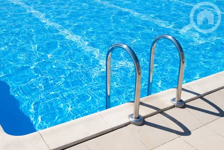 شقة 6 غرف نوم للايجار في الفحيحيل، مدينة الكويت - New Villa with pool in sabah al ahmed. close to camp arifjan