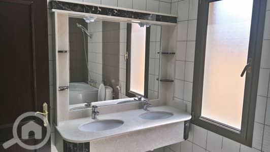 فلیٹ 4 غرف نوم للايجار في المنقف، مدينة الكويت - Pets friendly 4 bedroom floor in mangaf with balcony