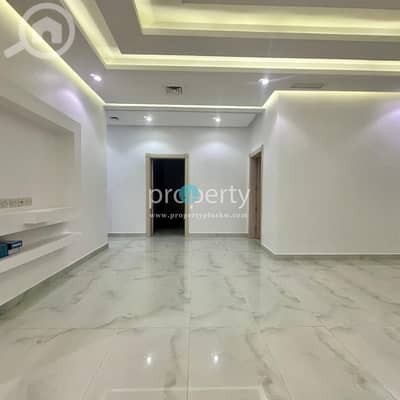 فیلا 4 غرف نوم للايجار في مبارك الكبير، مدينة الكويت - Spacious 4-Bedroom Apartment for Rent in Al Massayel, kuwait