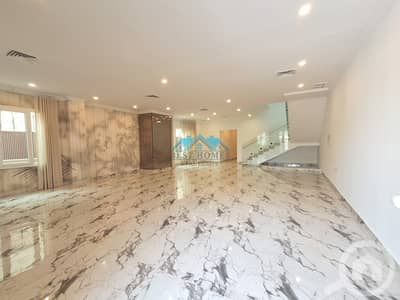 فیلا 5 غرف نوم للايجار في البدع، مدينة الكويت - Modern Style Fully Renovated 5 Bedrooms Villa in Bidda