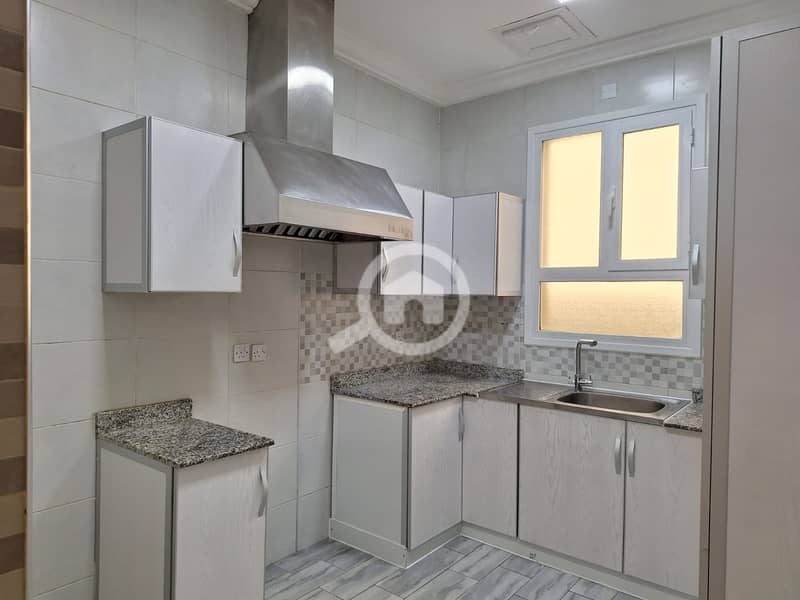 للإيجار شقه في الشهداء للإيجار شقه في الشهداء