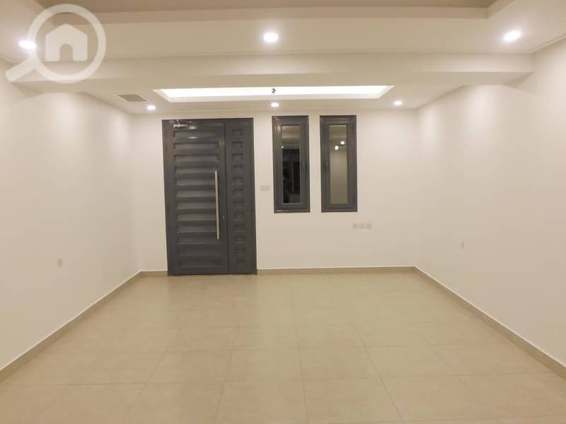 Nice 4 bedroom ground floor in wafrah with yard