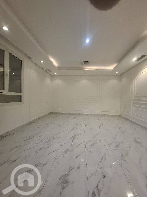 للايجار شقه في سلوي سرداب مدخل خاص مع حوش للايجار شقه في سلوي سرداب مدخل خاص مع حوش