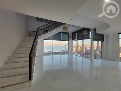 شقة 4 غرف نوم للايجار في بنيد القار، مدينة الكويت - 2 Bedroom Unfurnished Apartment For Rent In Salmiya At 500Kd