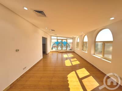 فلیٹ 2 غرفة نوم للايجار في الرميثية، مدينة الكويت - Two Bedrooms Apartment with a Terrace in Rumaithiya