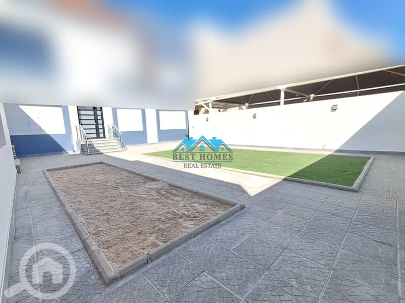 8 Master Bedrooms Villa with Huge Garden in Mishref 8 Master Bedrooms Villa with Huge Garden in Mishref